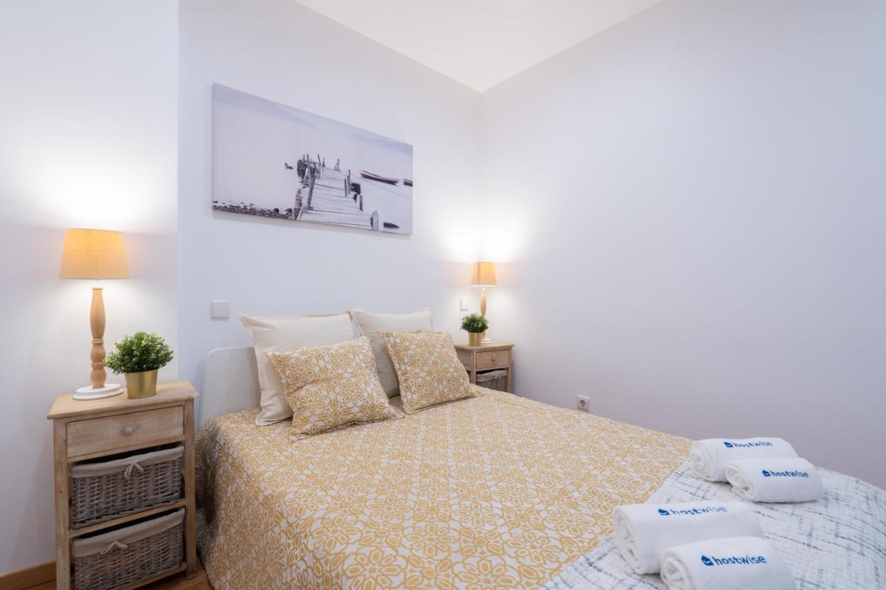 Апартаменты Host Wise - Colorful Fresh Flats - Batalha Порту Экстерьер фото